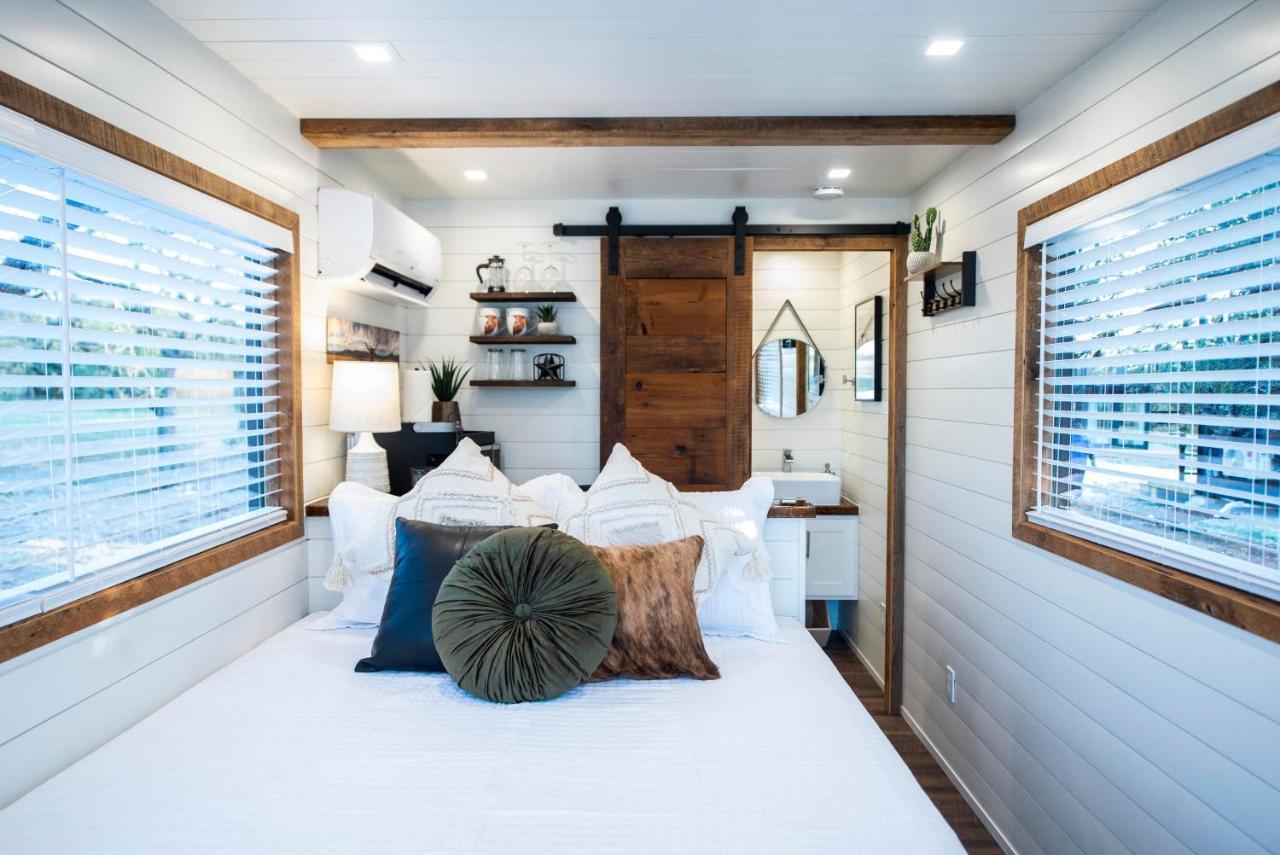 Villa New The Lone Star Shipping Container à Fredericksburg Extérieur photo