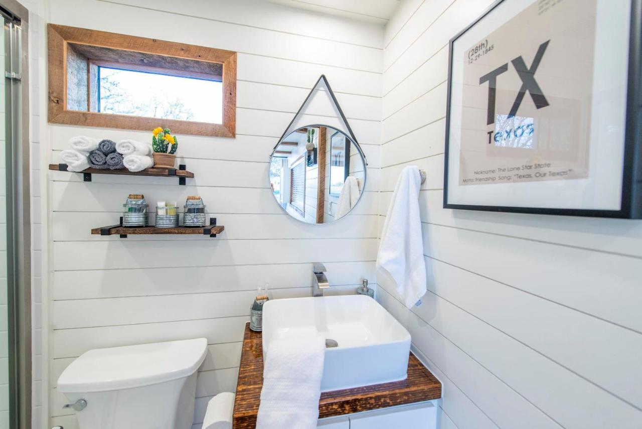 Villa New The Lone Star Shipping Container à Fredericksburg Extérieur photo